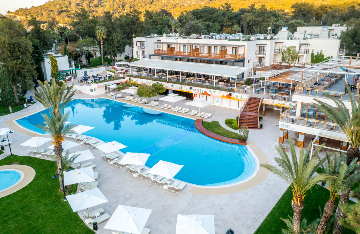 DOUBLETREE BY HILTON BODRUM   IŞIL CLUB ALL-INCLUSIVE RESORT   ÜSTÜN HİZMET VE KALİTE ANLAYIŞIYLA  “2024 OTELPUAN” ÖDÜLÜNÜ ALDI