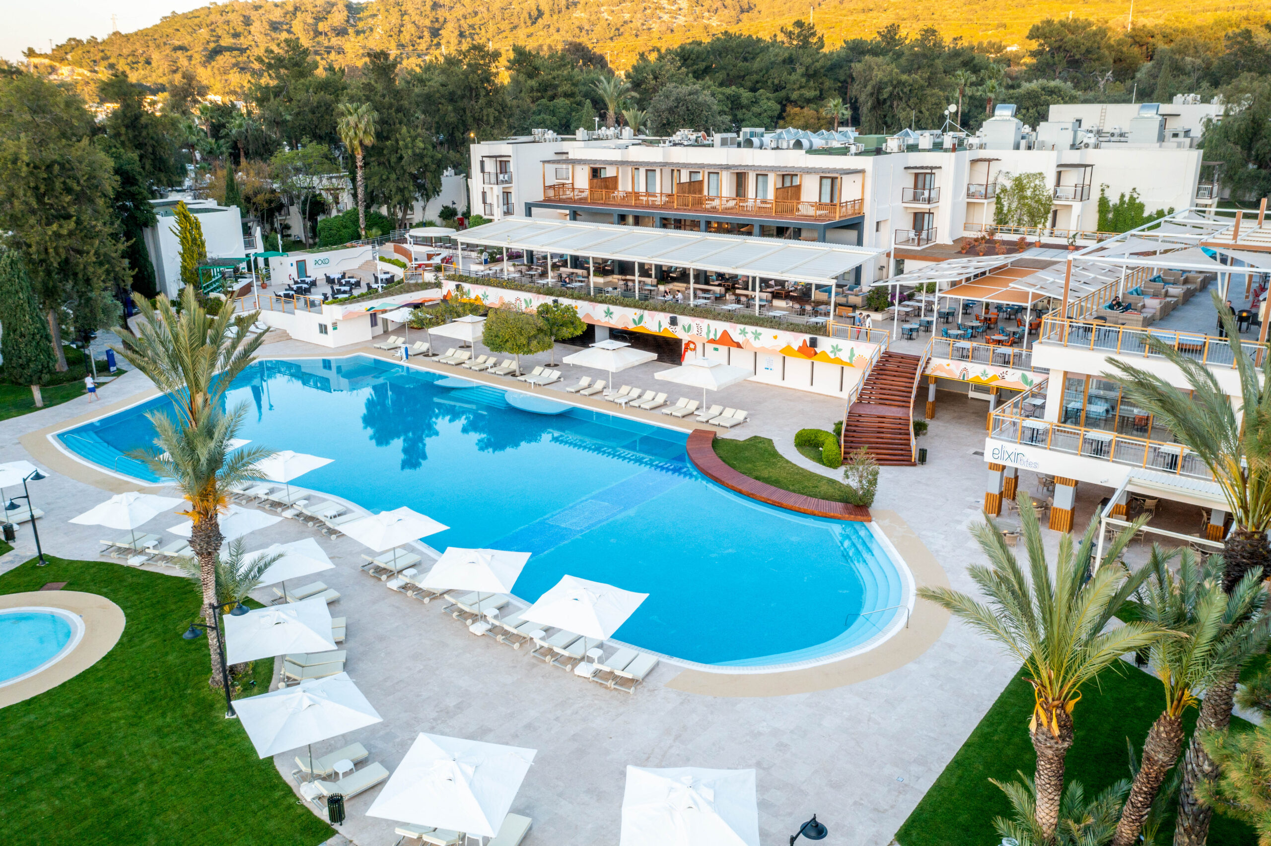 DOUBLETREE BY HILTON BODRUM   IŞIL CLUB ALL-INCLUSIVE RESORT   ÜSTÜN HİZMET VE KALİTE ANLAYIŞIYLA  “2024 OTELPUAN” ÖDÜLÜNÜ ALDI