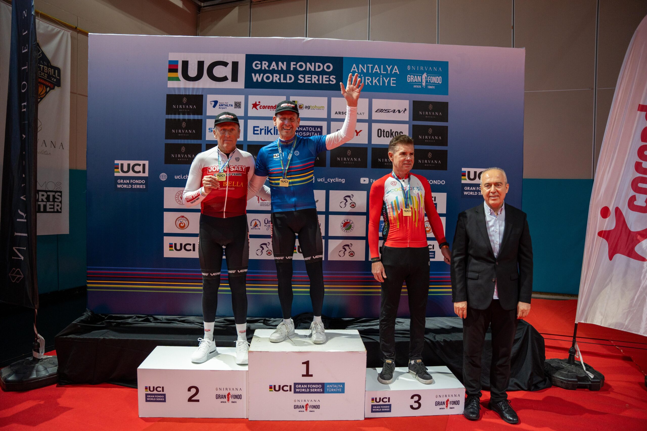 UCI Nirvana Gran Fondo World Series Antalya, dünyanın en hızlı parkuru ile büyüledi