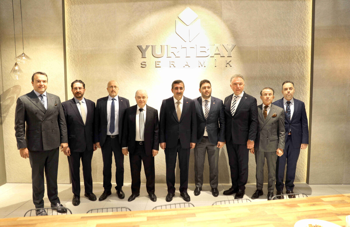 Yurtbay Seramik, UNICERA Fuarı’nda Önemli İsimleri Ağırlıyor